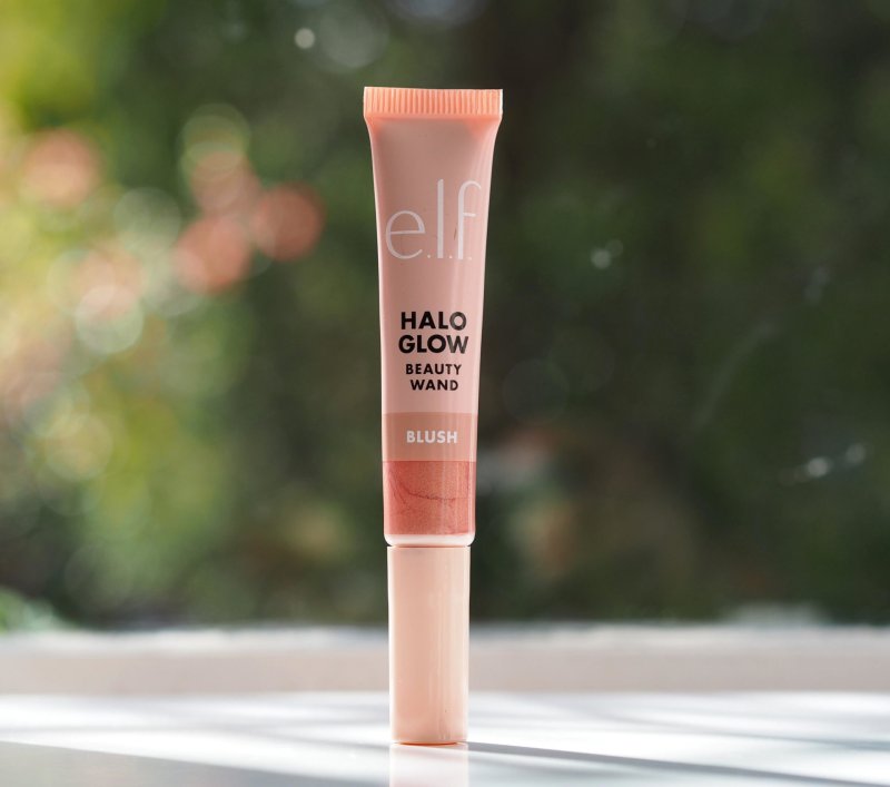 ELF HALO GLOW BLUSH