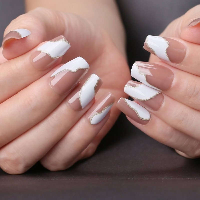 UÑAS POSTIZAS